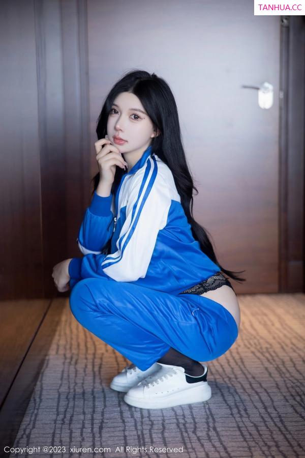   [XiuRen]高清写真图 2023.04.28 No.6660 林珊珊 运动服美腿第17张图片
